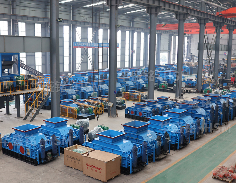  砂石料用哪種破碎機？沙頭料全液壓對輥破碎機多少錢？